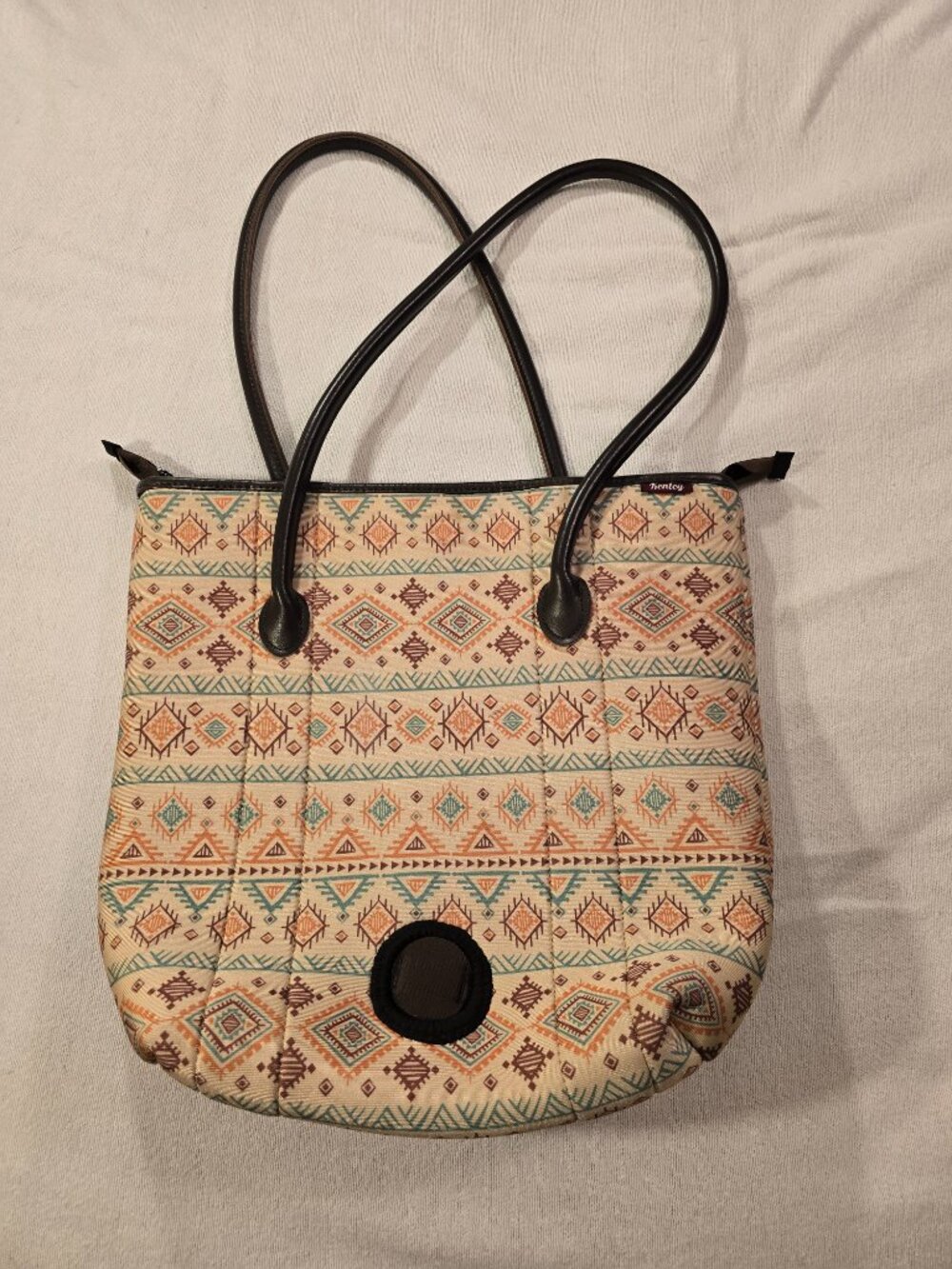 Kenley Insulated Wine Tote Bag Southwestern Print Hidden Spout Dispenser Purse